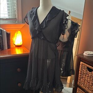 Bebe Sheer Polka Dot Ruffle Dress – Size M